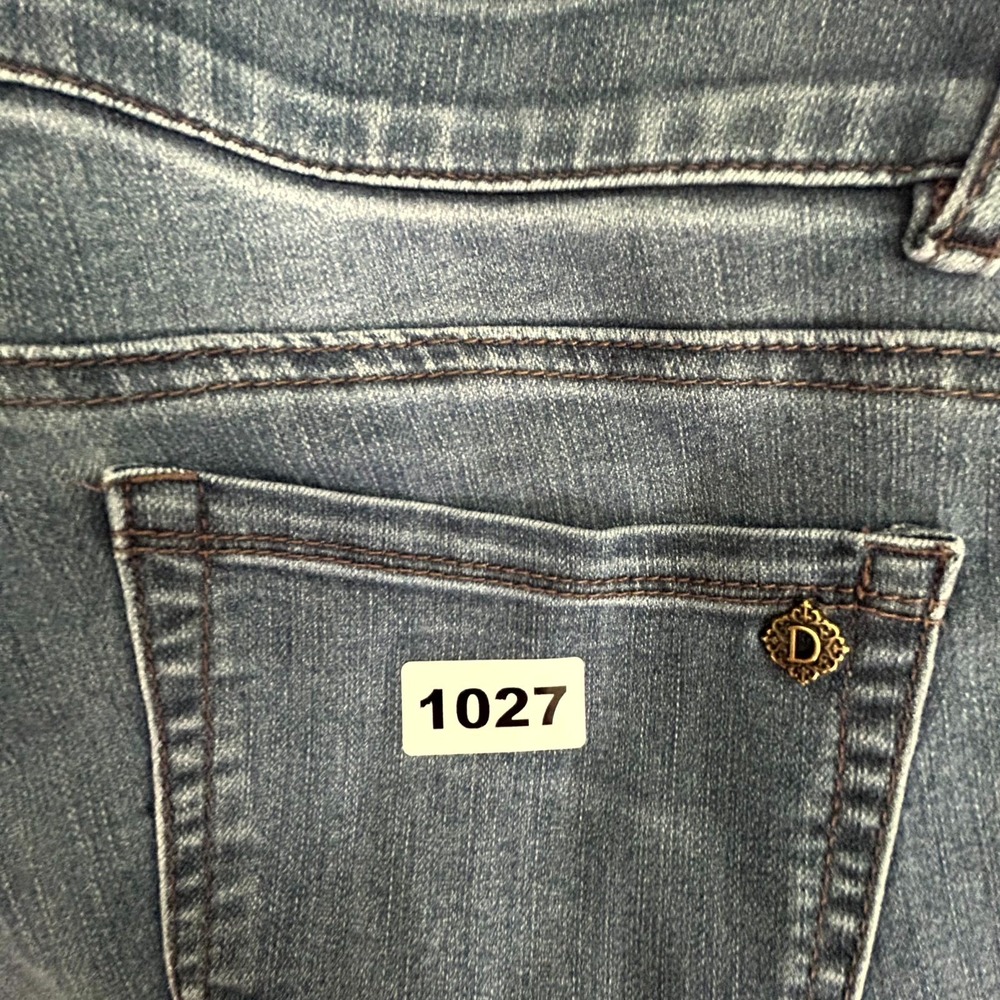 Democracy Women's Boot Cut Jeans - Medium Blue Wash - Picture 7 of 7